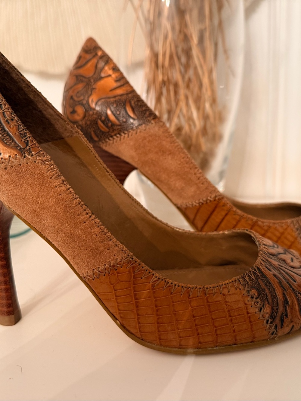 Enzo Angiolini Tan Brown Leather & Suede Pointed-Toe Pumps